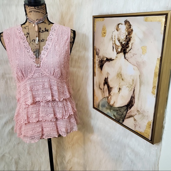 Apt. 9 Tops - Apt. 9 Stretch pink lace blouse